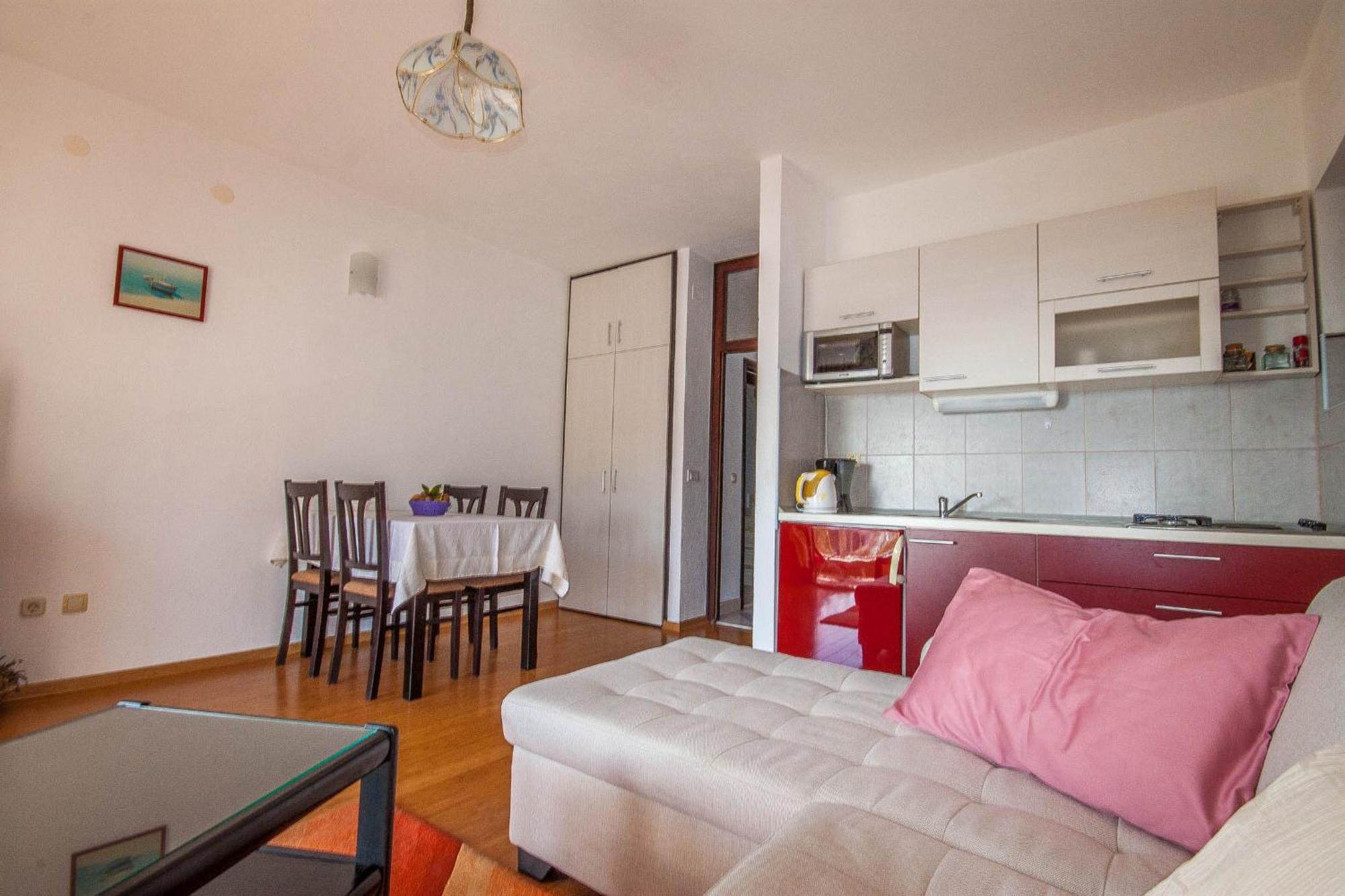 Apartments Rosanda باكوشتاني المظهر الخارجي الصورة