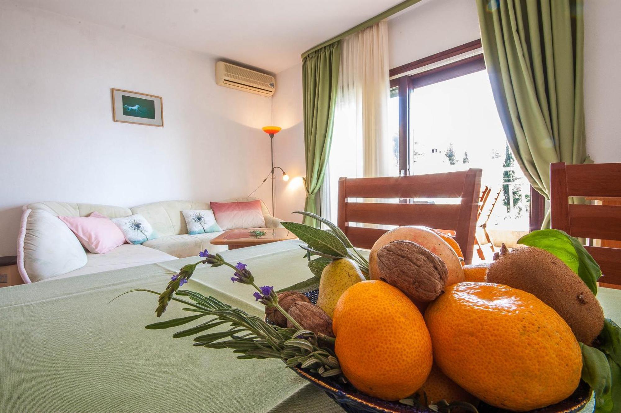 Apartments Rosanda باكوشتاني المظهر الخارجي الصورة