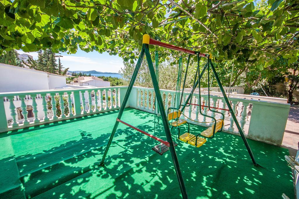 Apartments Rosanda باكوشتاني المظهر الخارجي الصورة